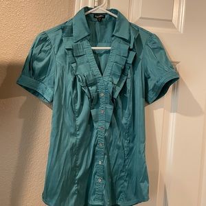 Express shirt size S in great condition